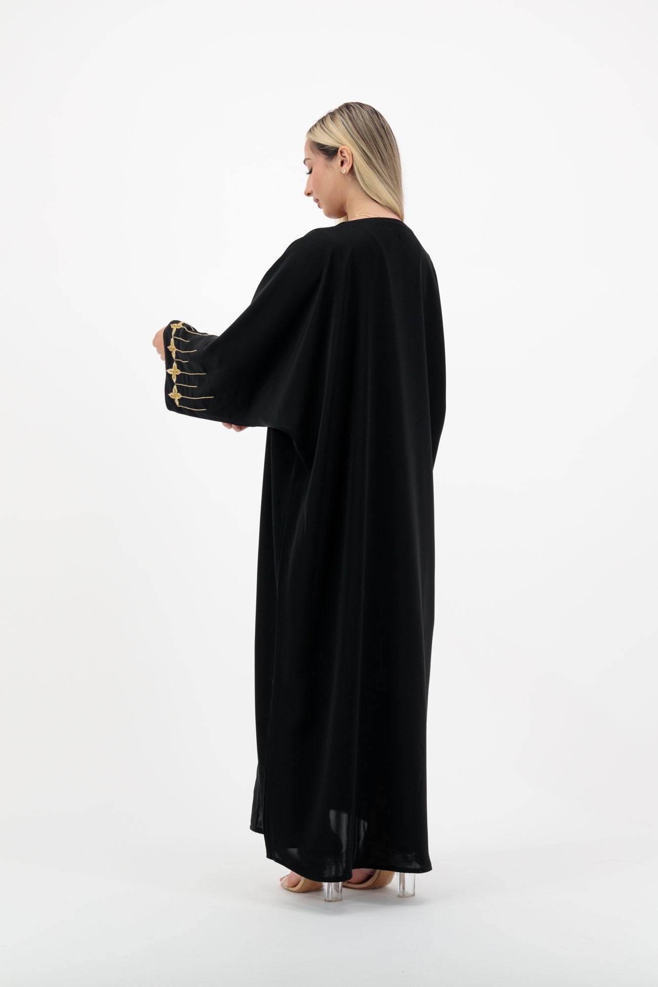 Salma abaya sleeve
