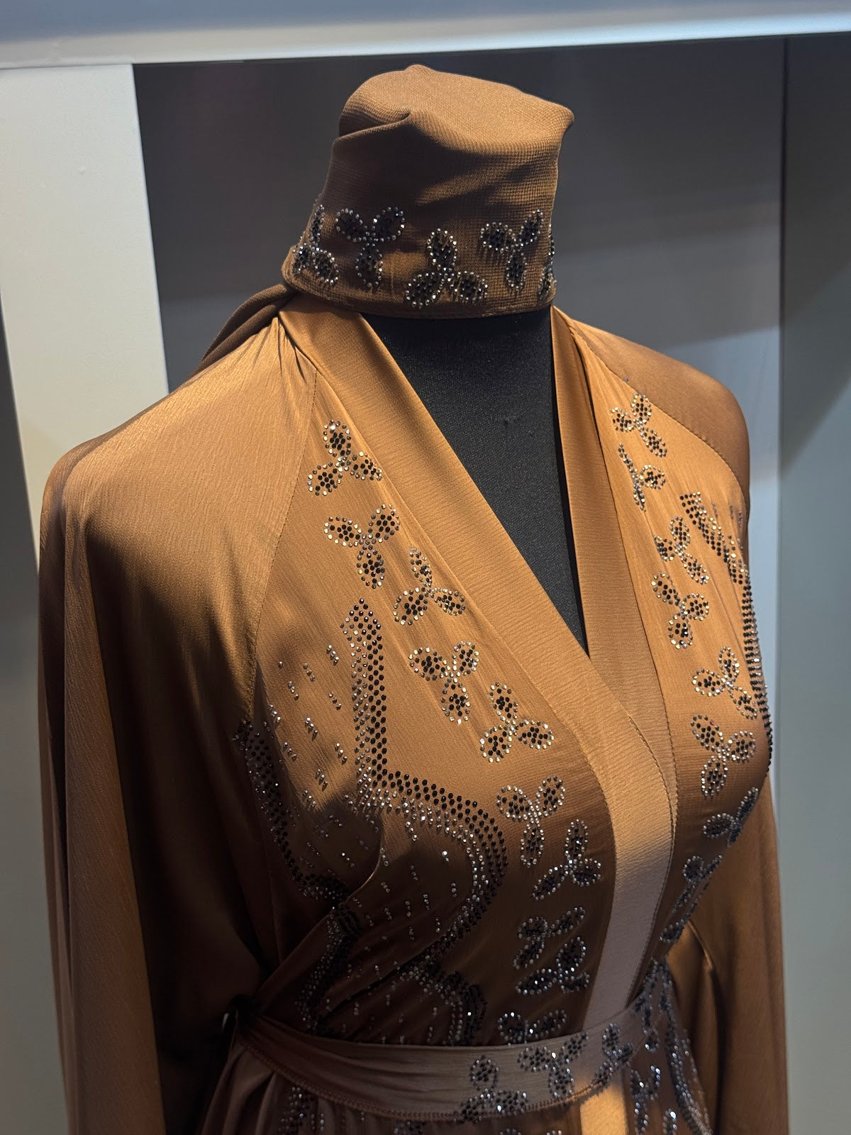 ABAYA DESIGN 100