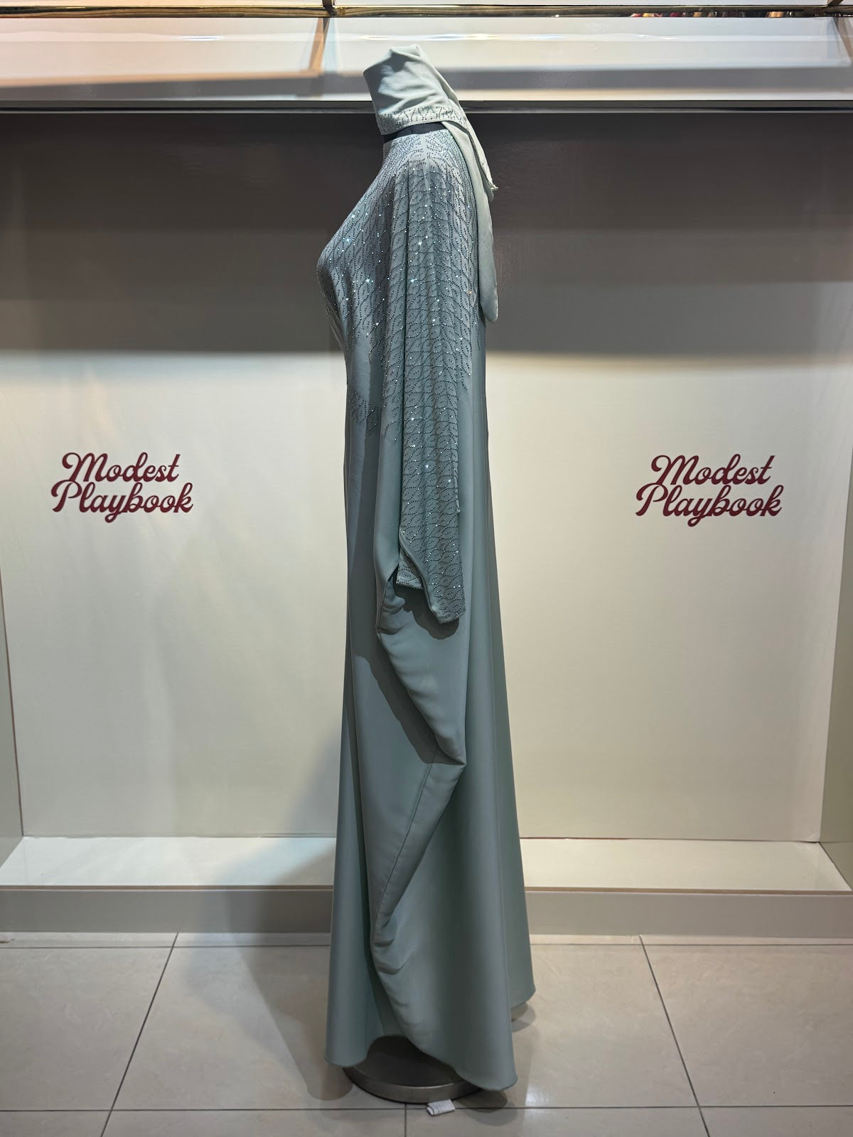 ABAYA DESIGN 69 side