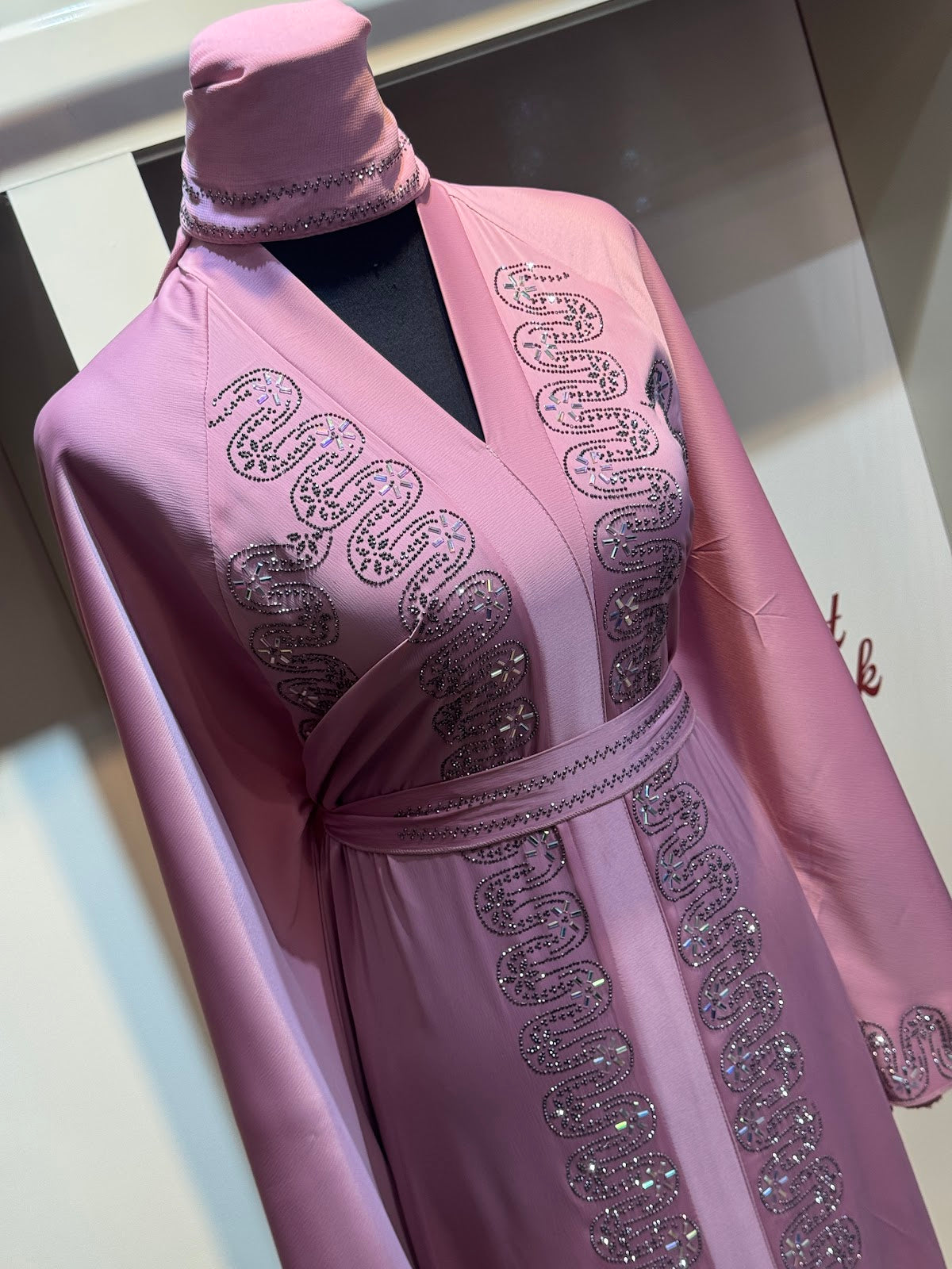 ABAYA DESIGN 75 detail