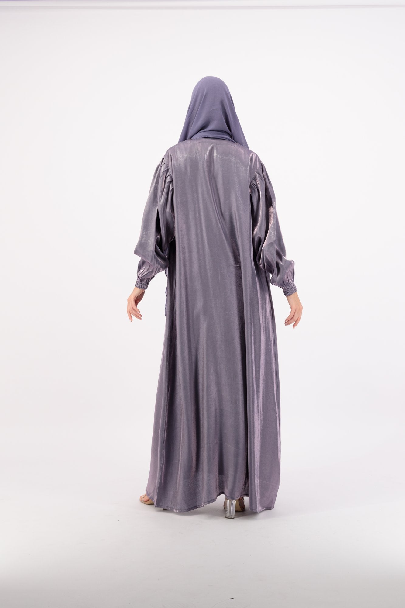 Studio 1 abaya back