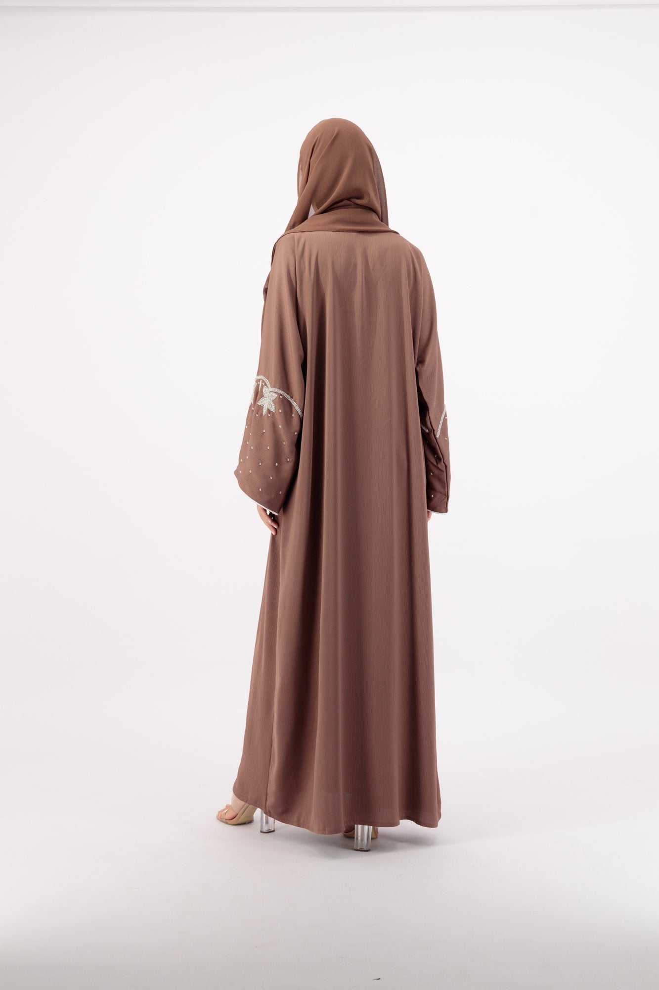 Studio 5 abaya back