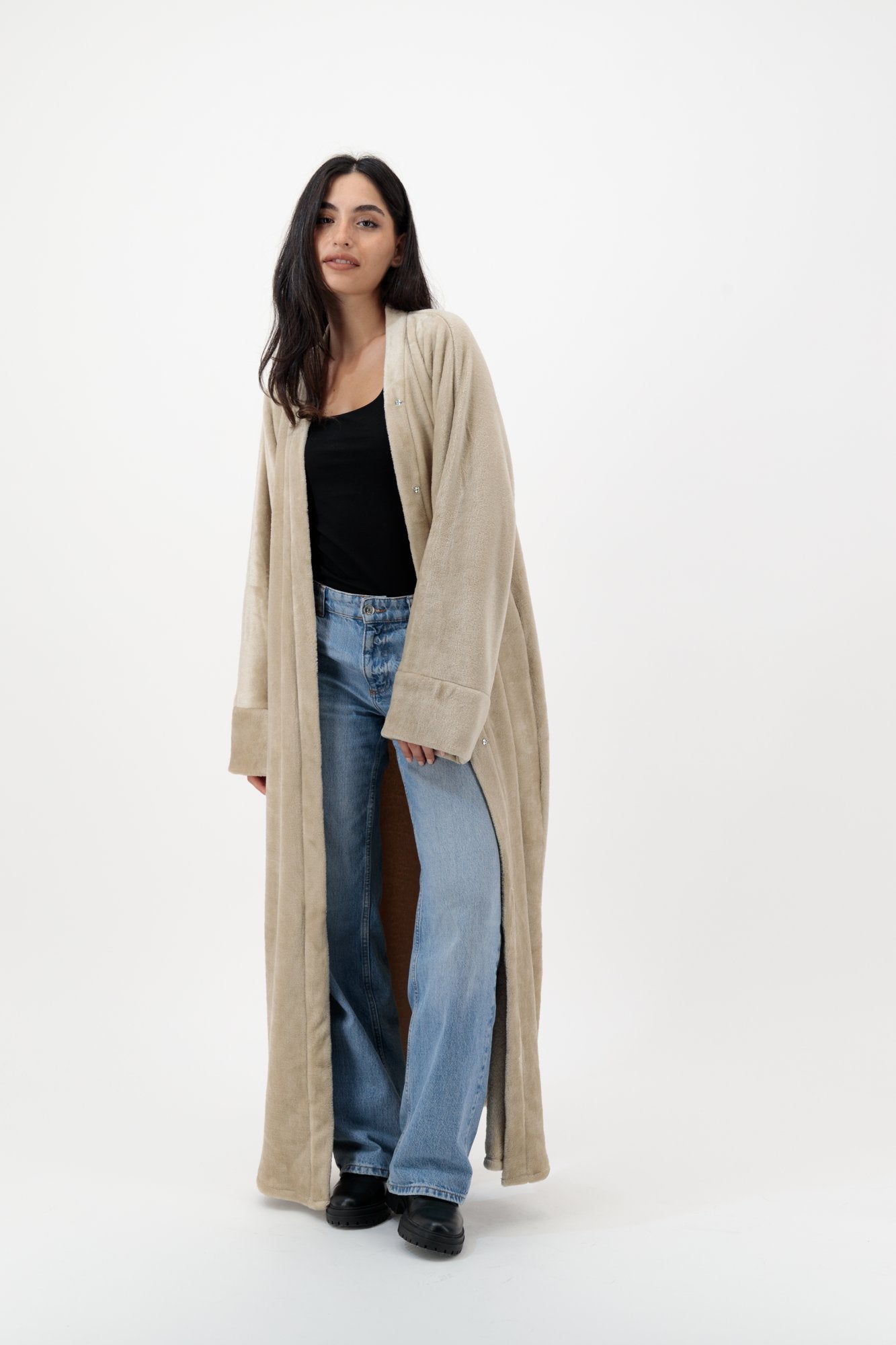 Cosy Fur abaya colour-beige-front