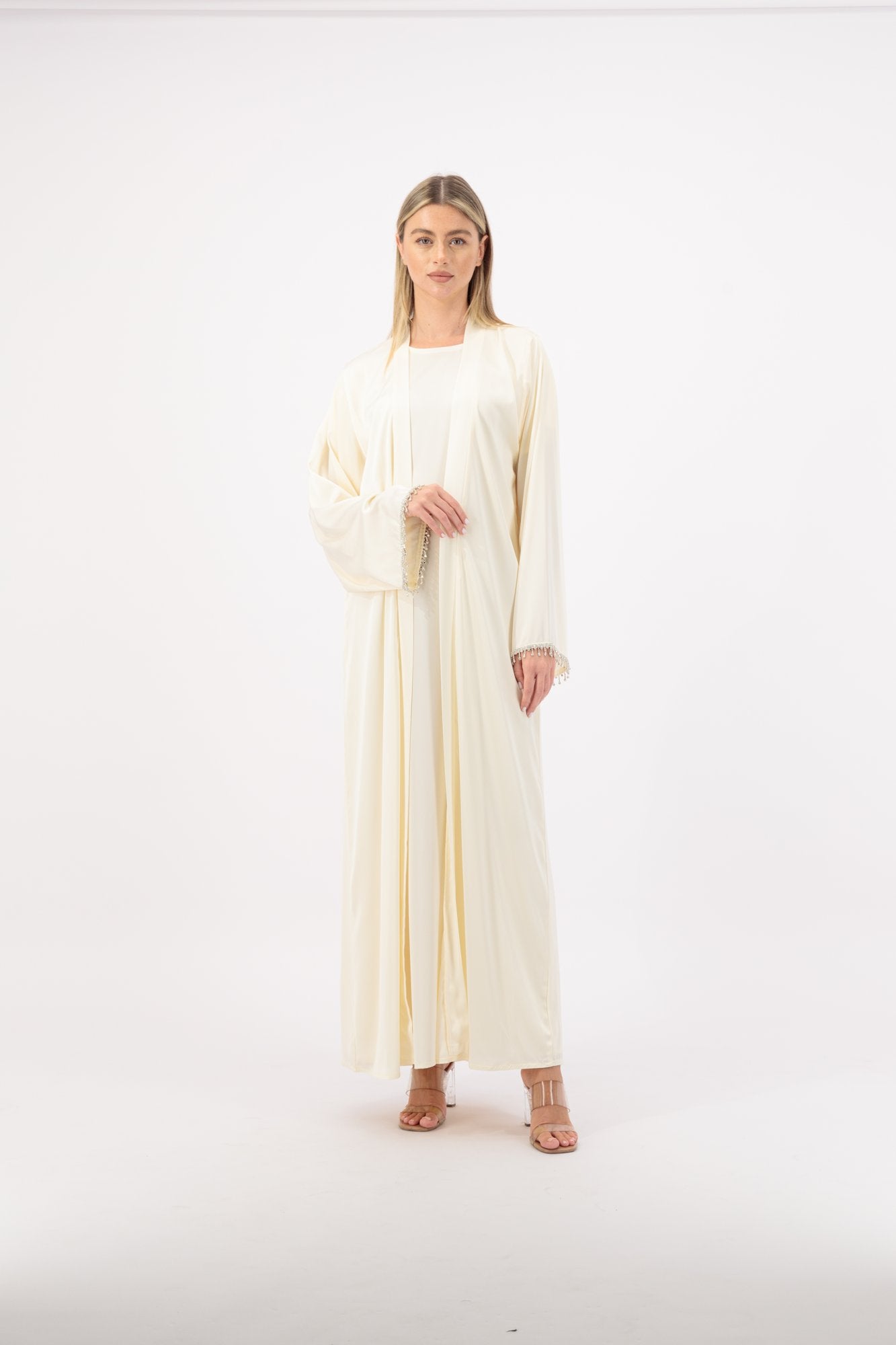Studio 2 abaya colour-cream-front