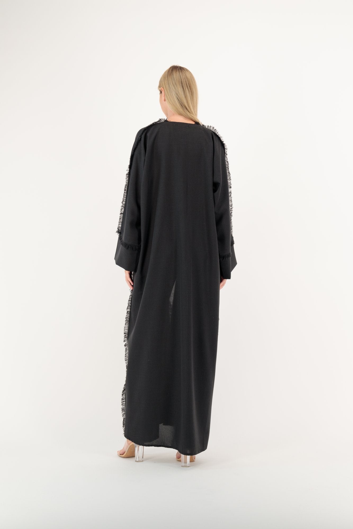 Sahar abaya back