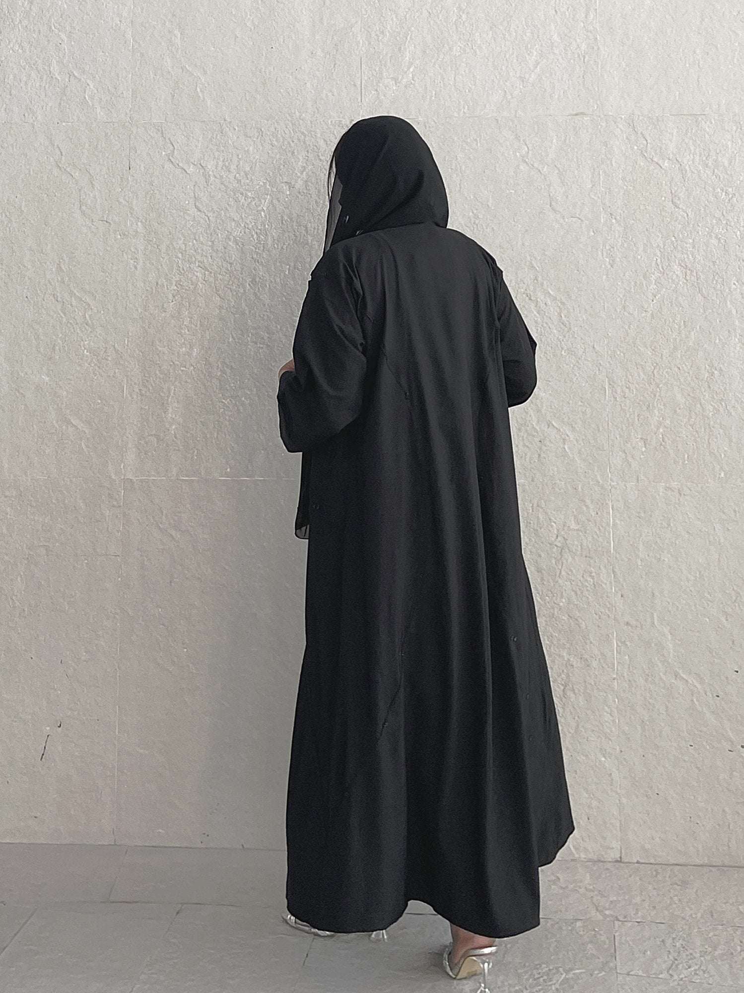 Aya abaya back