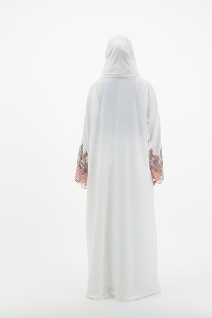 Maryam abaya back