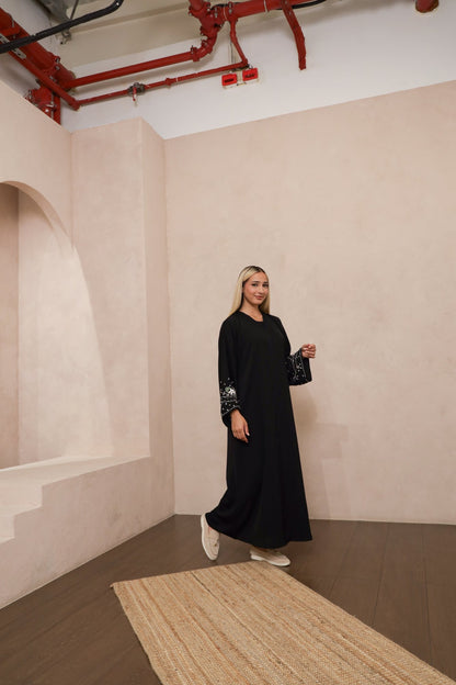 Reema abaya back