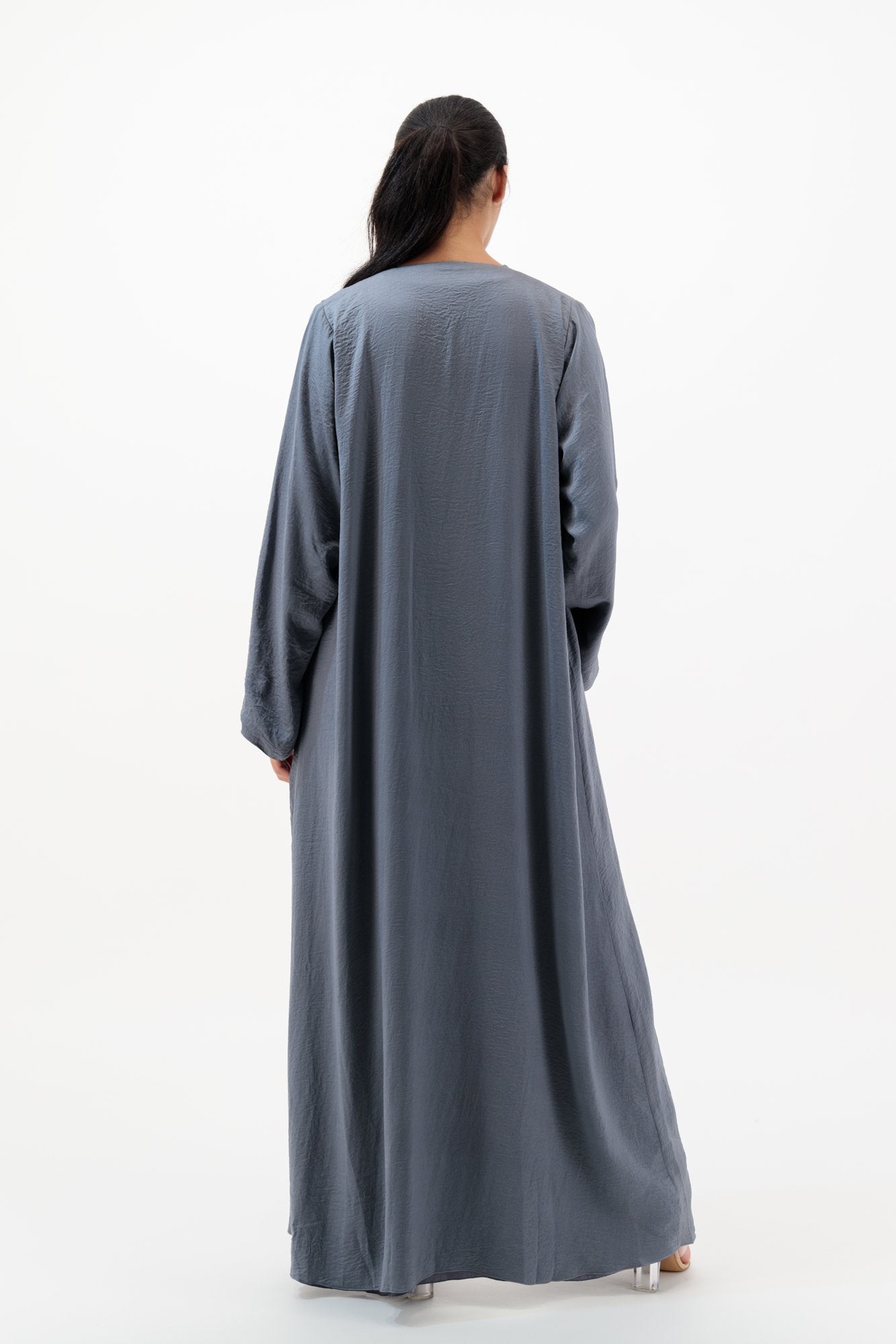 Mona abaya back