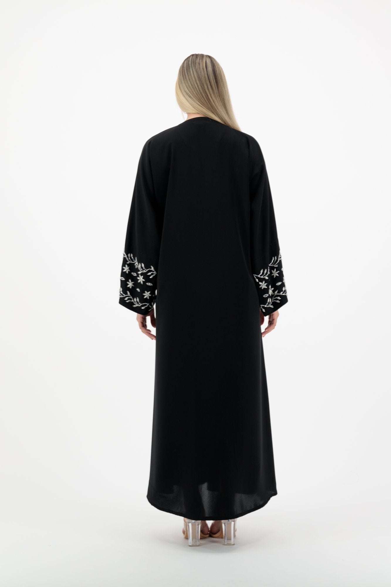 Samya abaya back