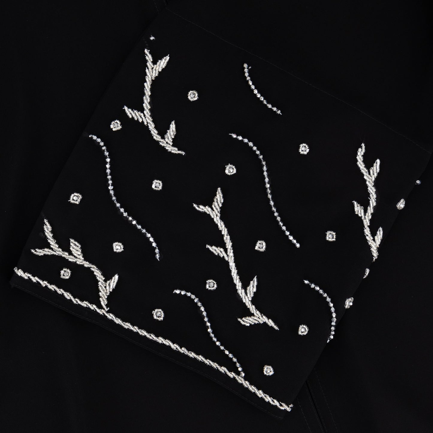 Zimal abaya closeup