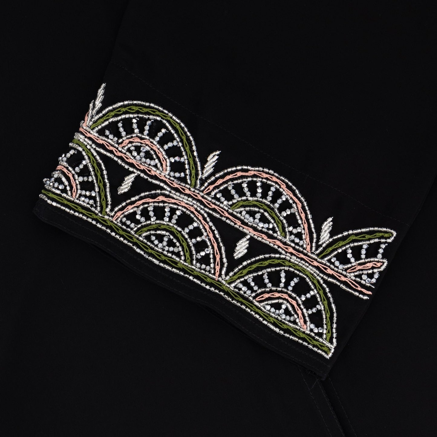 Saida abaya closeup