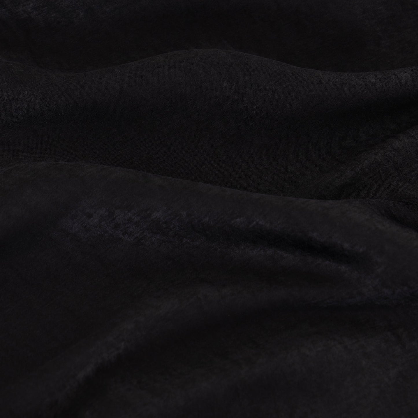 Azeena abaya closeup