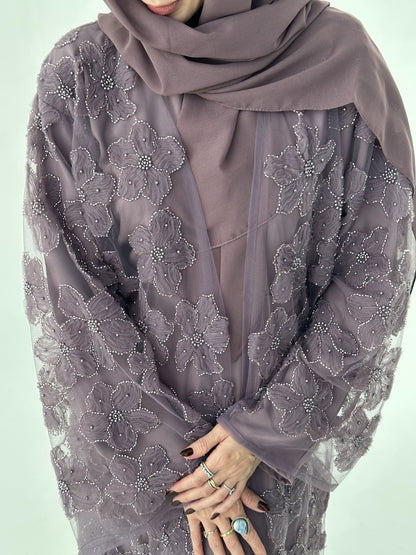 Alana abaya closeup