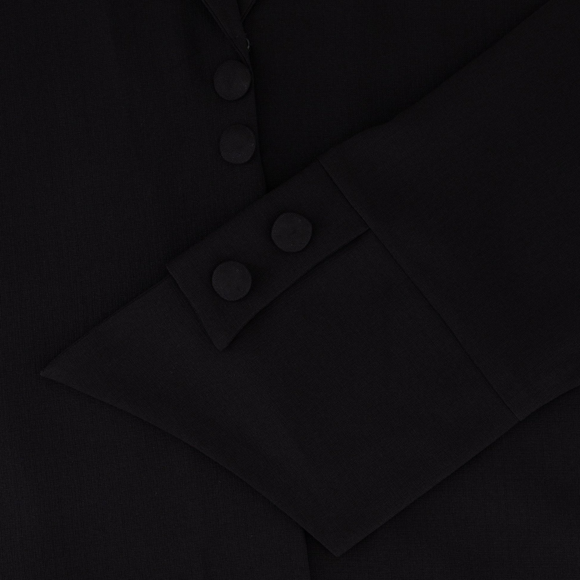 Blazer abaya closeup