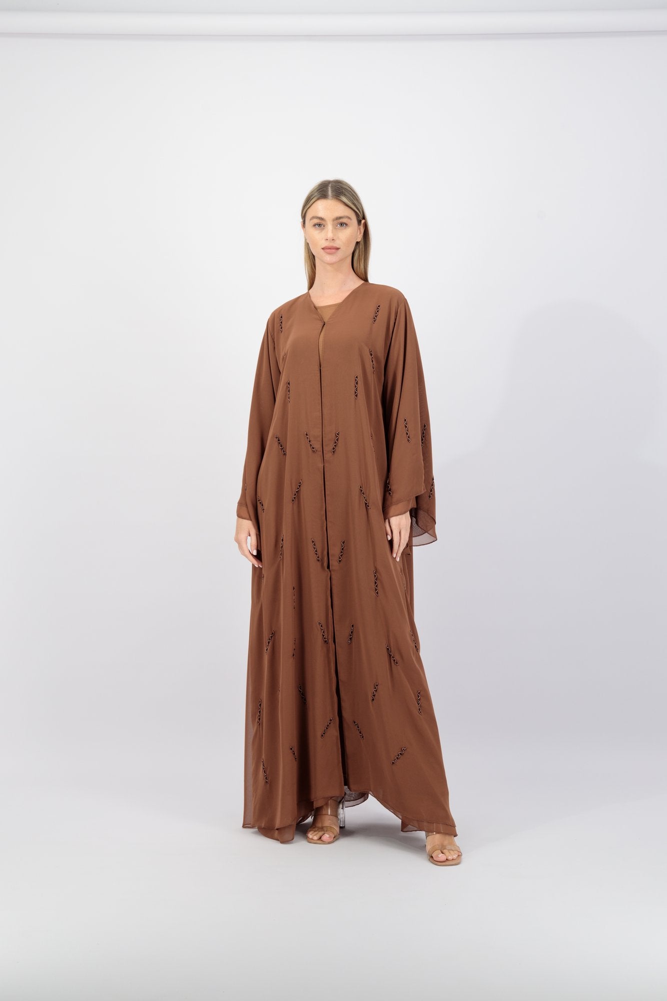 Farah abaya front