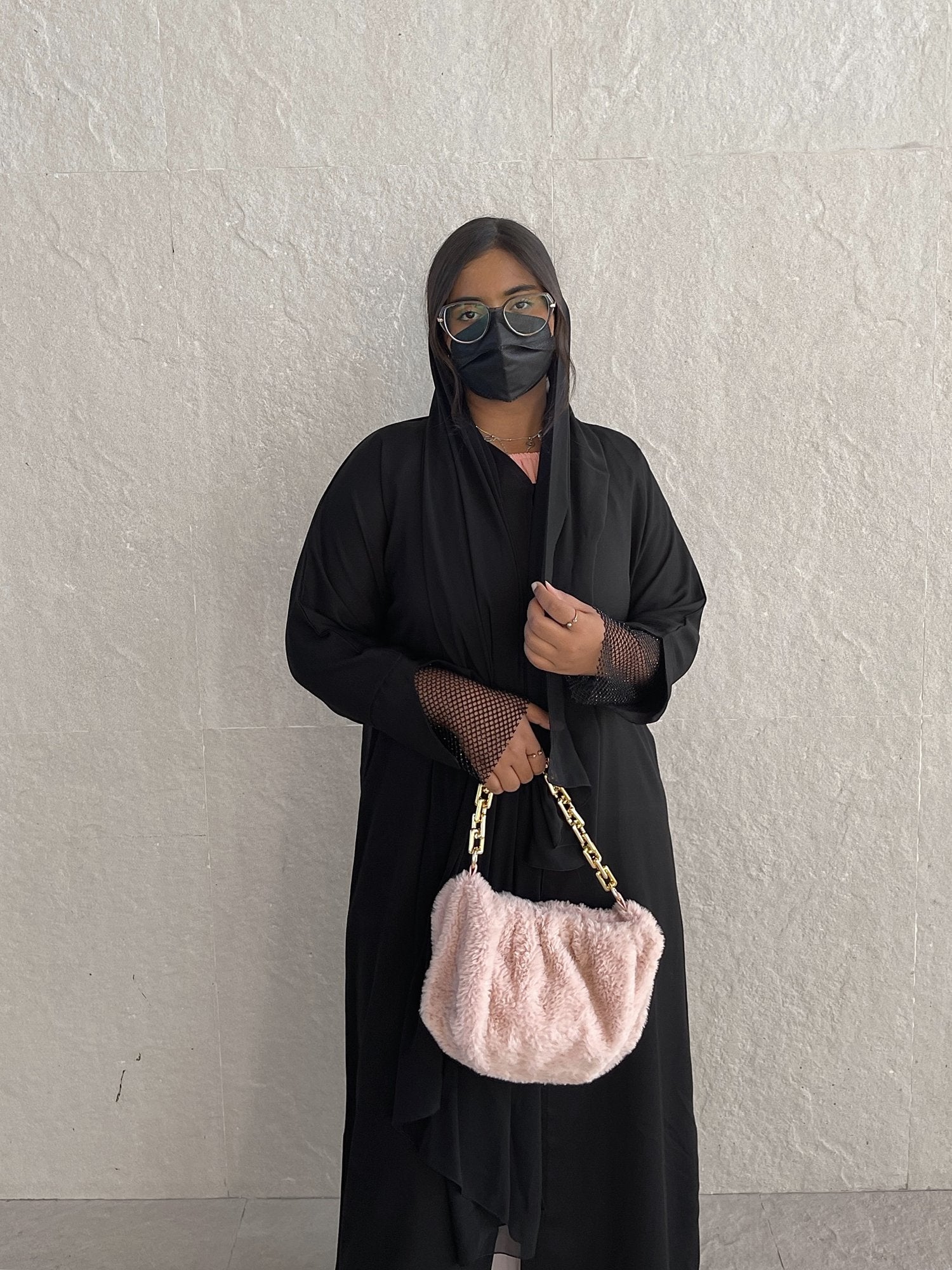 Yasmin abaya front