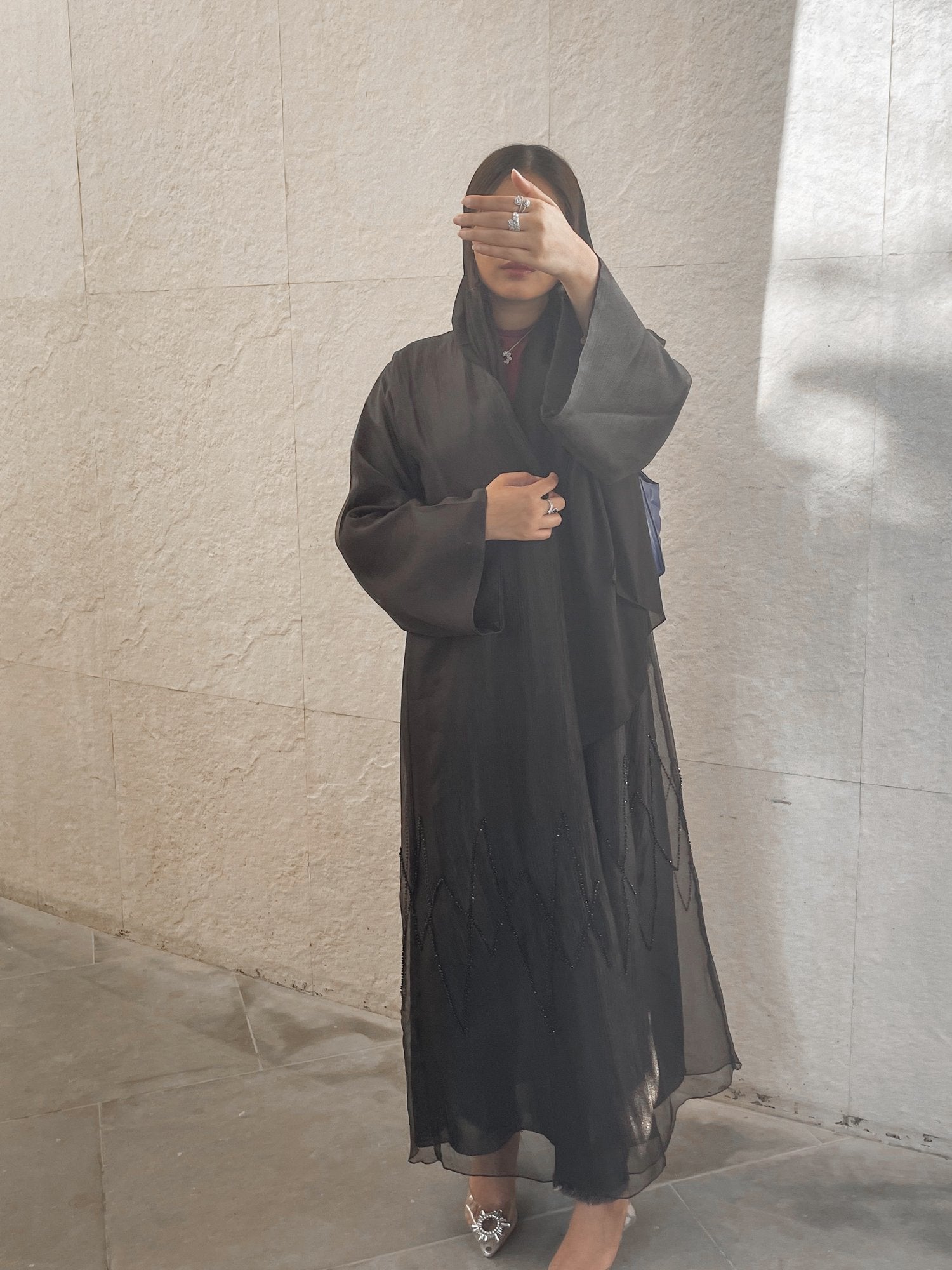 Zakia abaya front