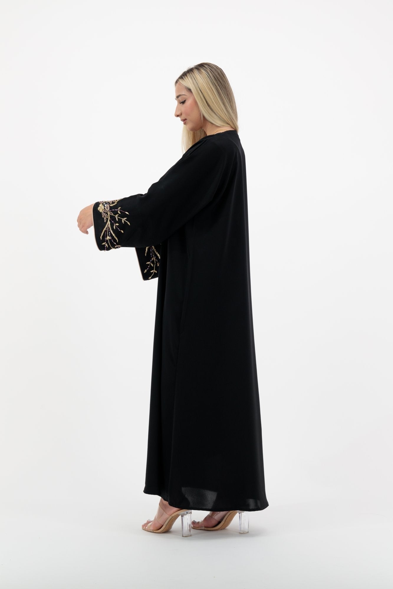 Samaira abaya sleeve