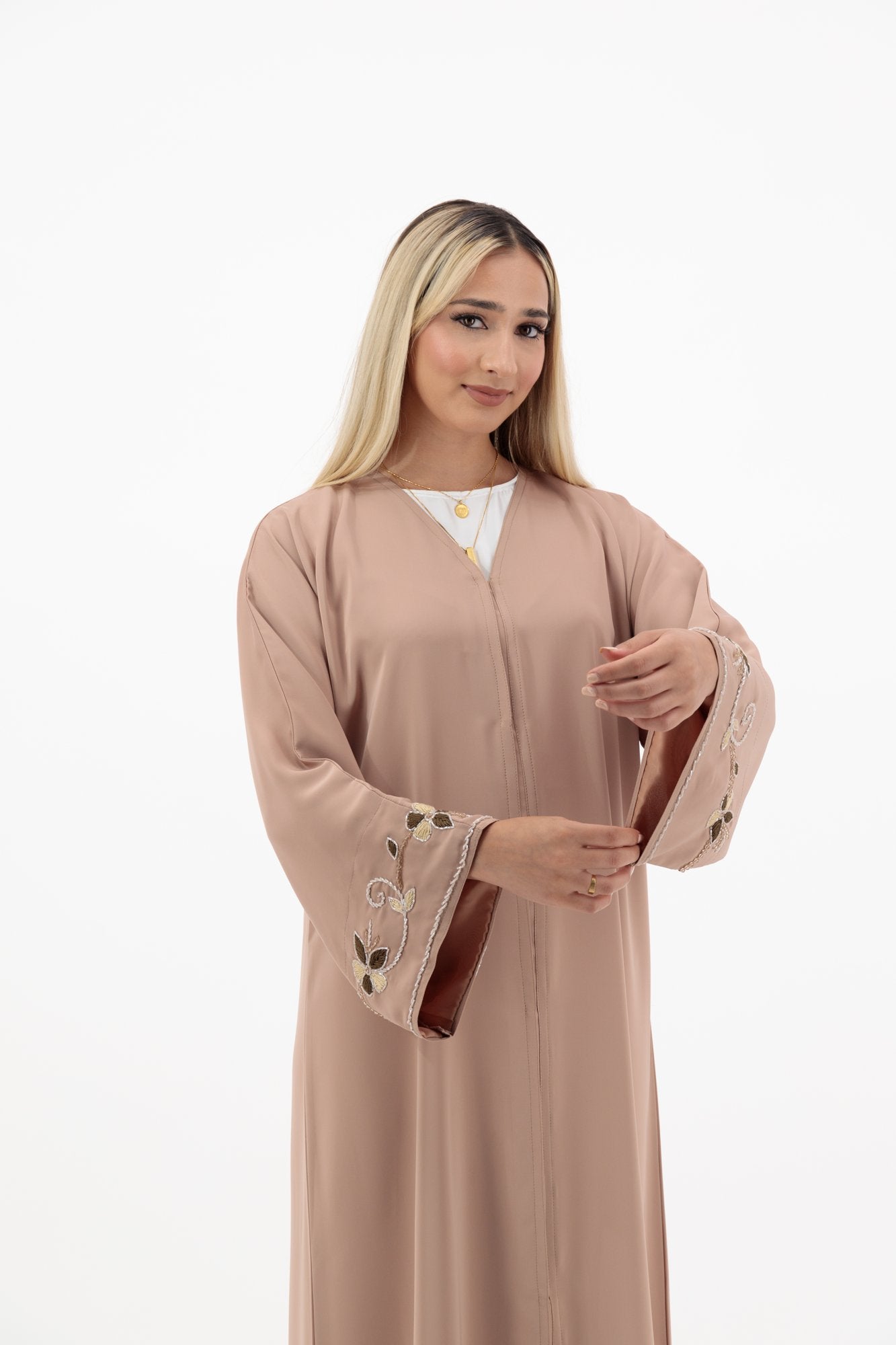 Zaha abaya sleeve