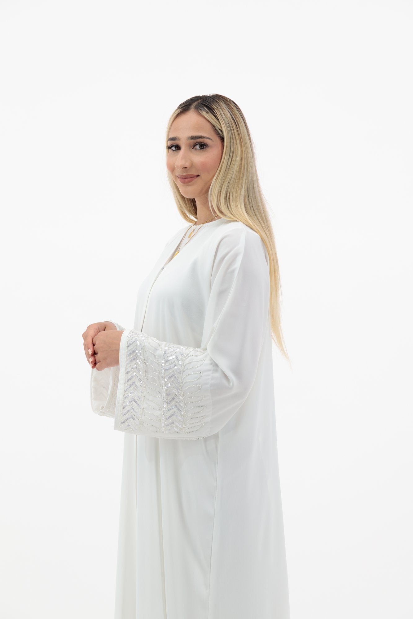 Zehra abaya sleeve
