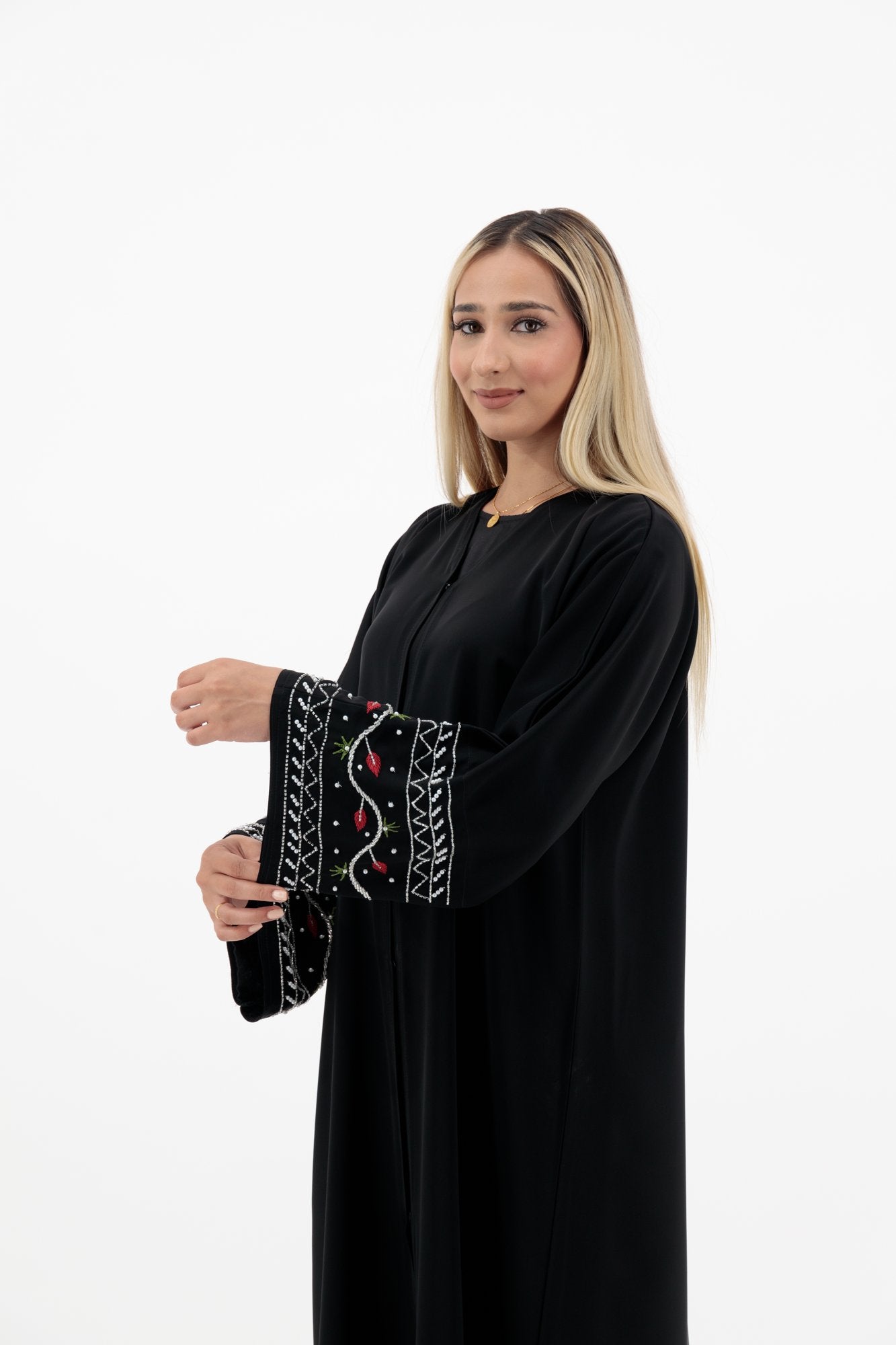 Aaniya abaya sleeve