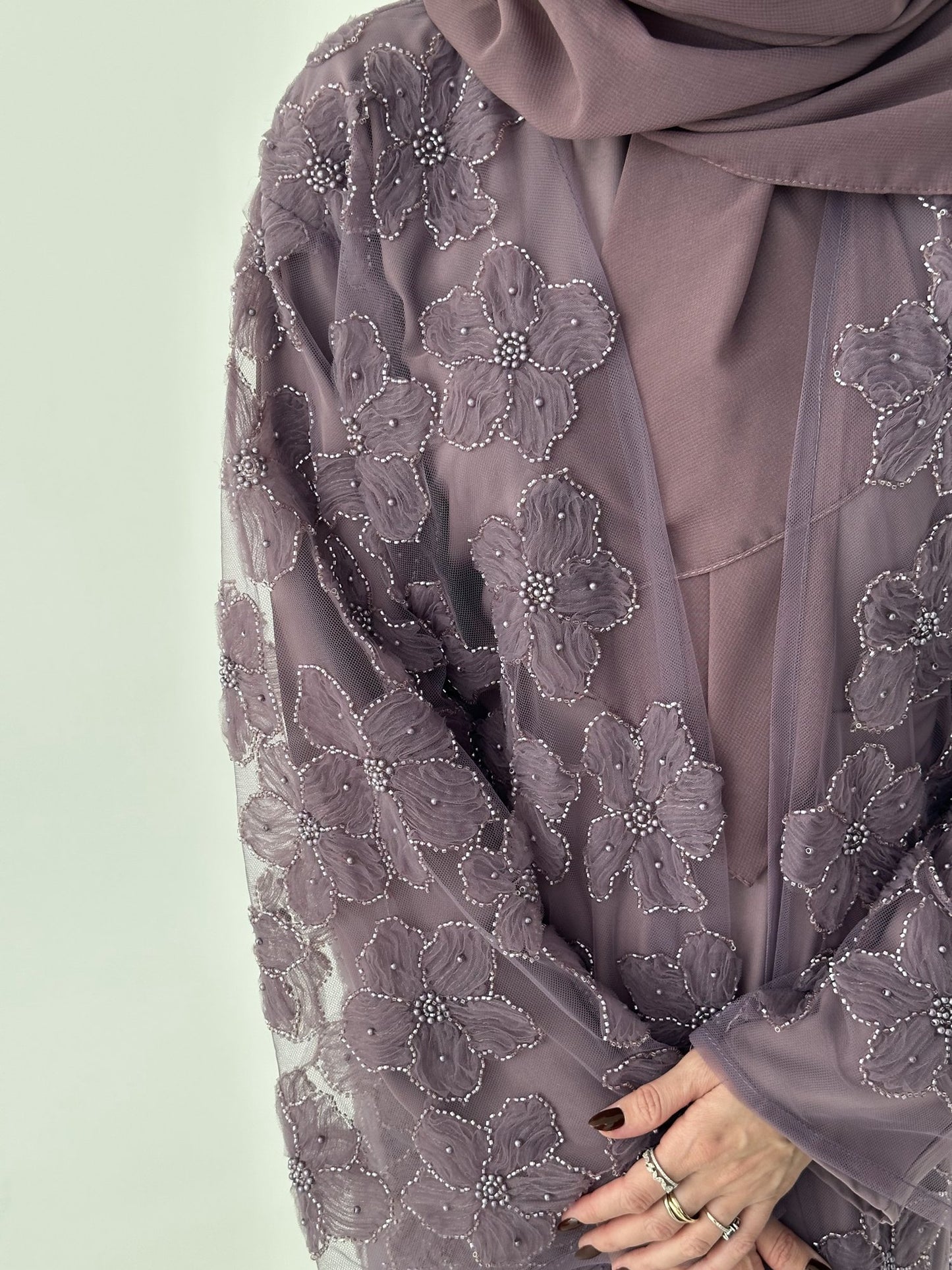 Alana abaya sleeve