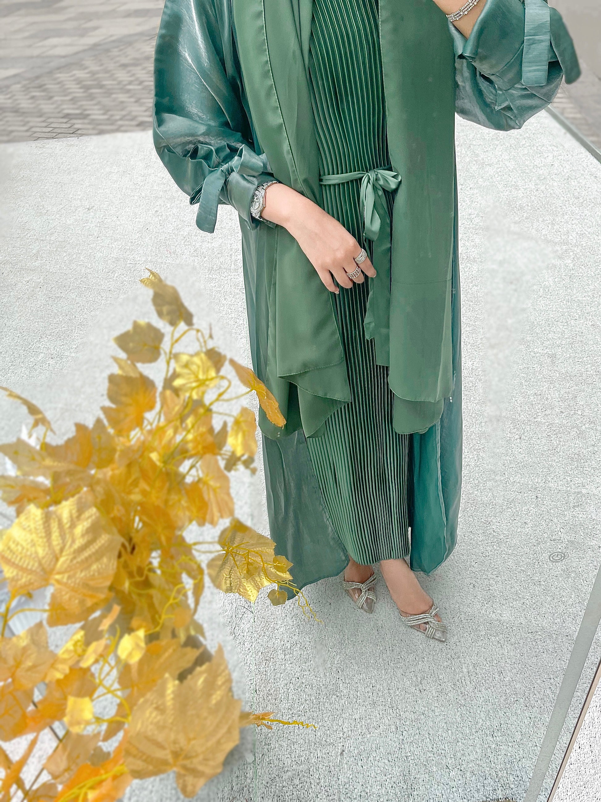 Lamia abaya green