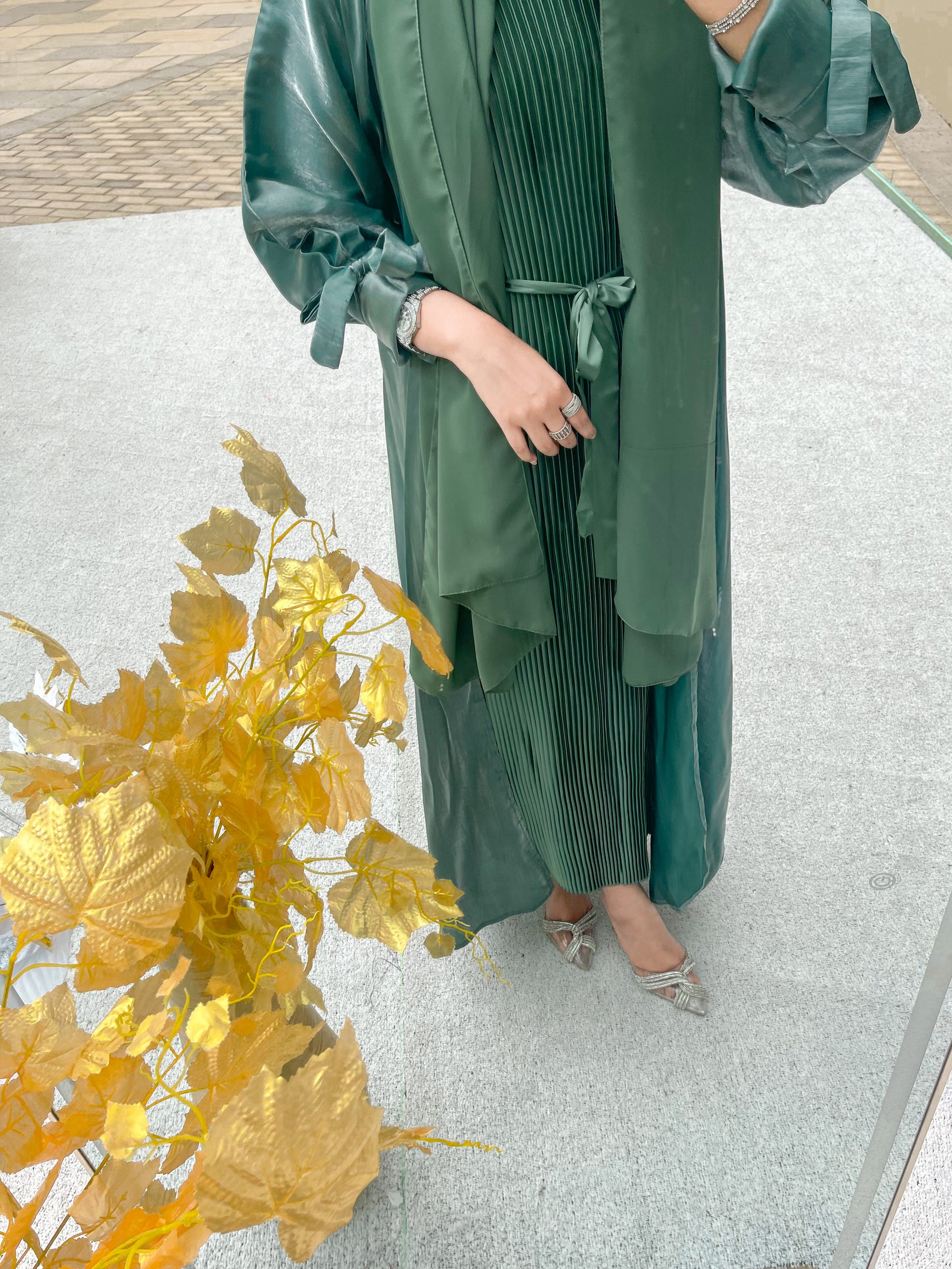 Lamia abaya green