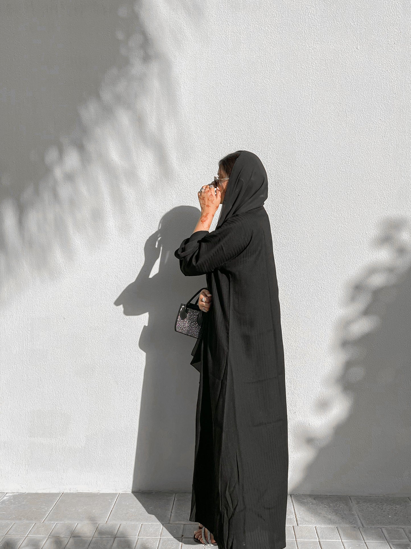 Layan abaya black