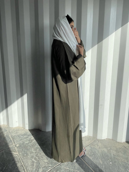 Layan abaya olive