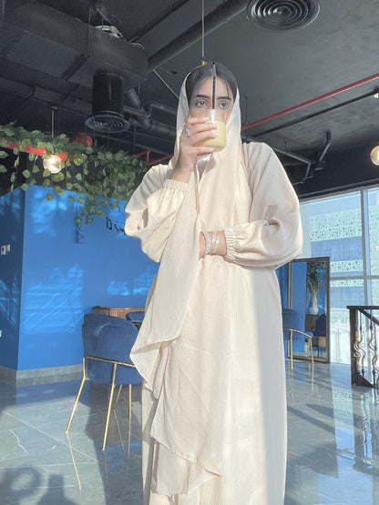 Stone Ribbed Coat abaya model-front