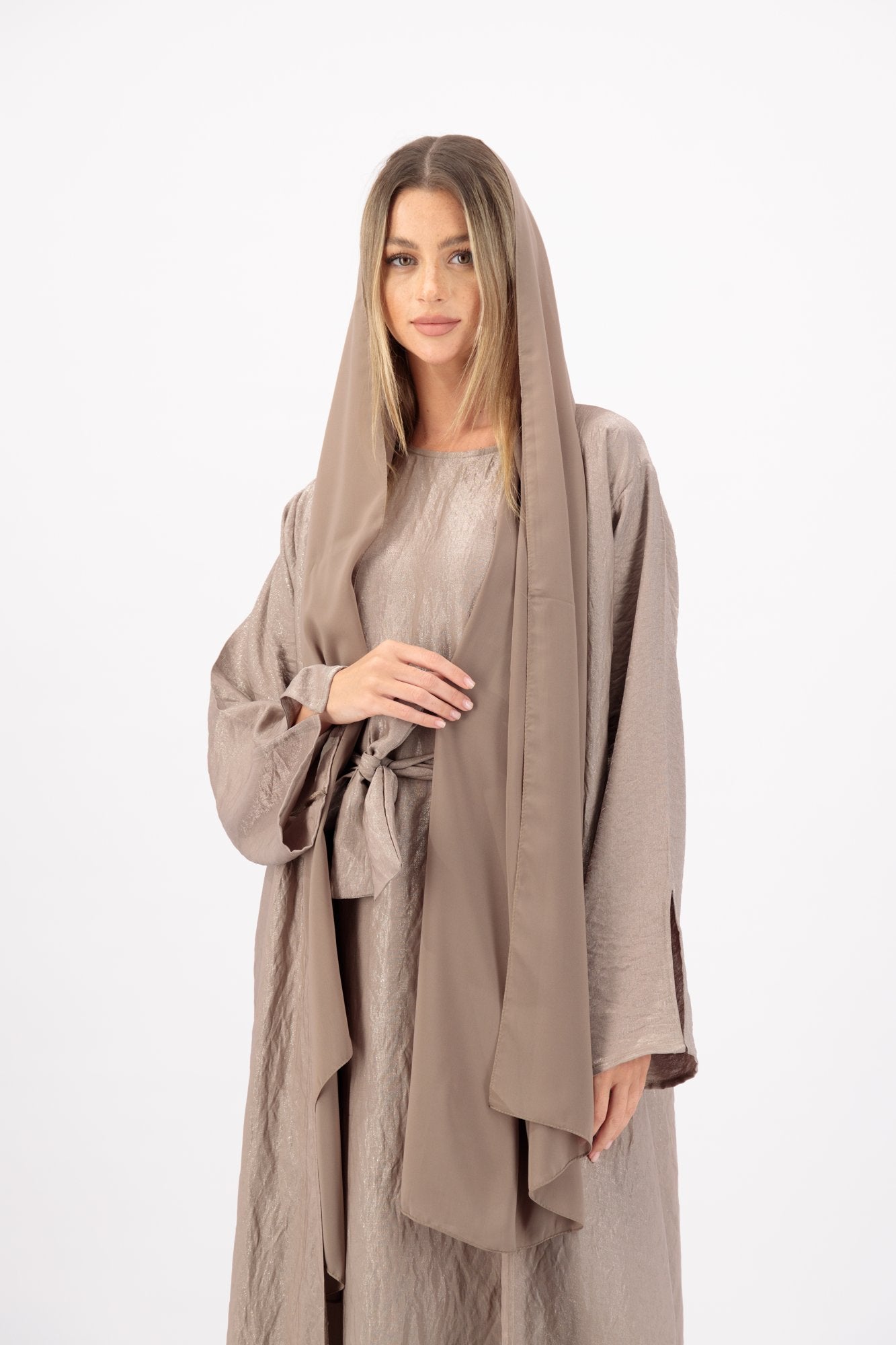 Shimmer Set abaya model-sleeve